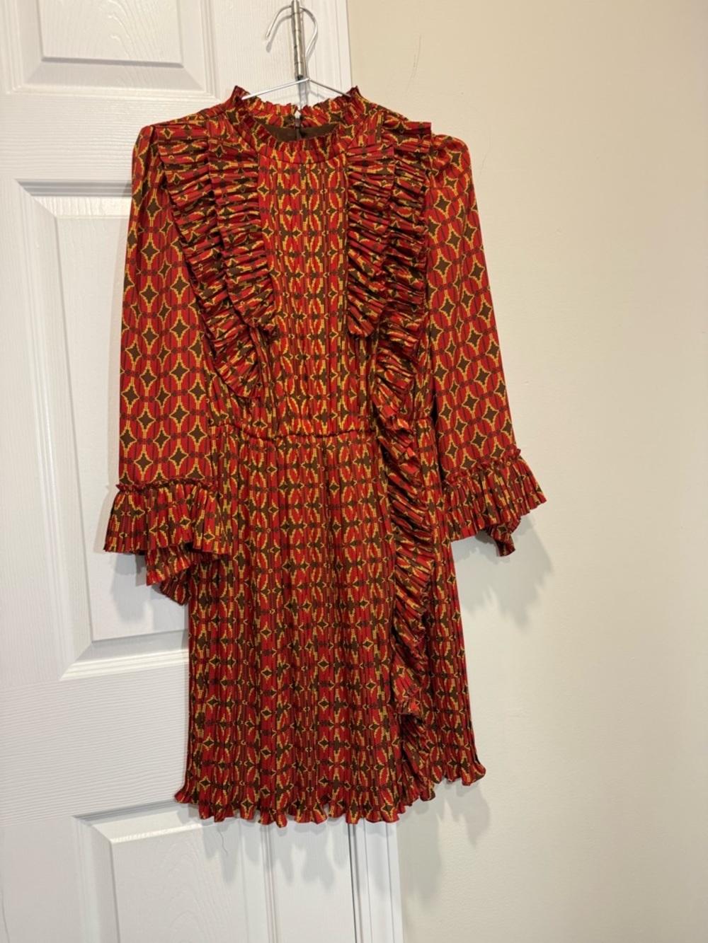 Lucky Chouette Pleated Ruffle Dress NWT Size 36 Red Brown Long Sleeve Mini